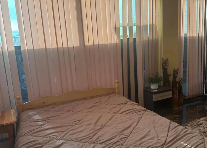 Apartment Arartment *